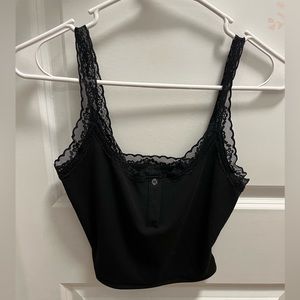 Cute black sleeveless crop top from Shein